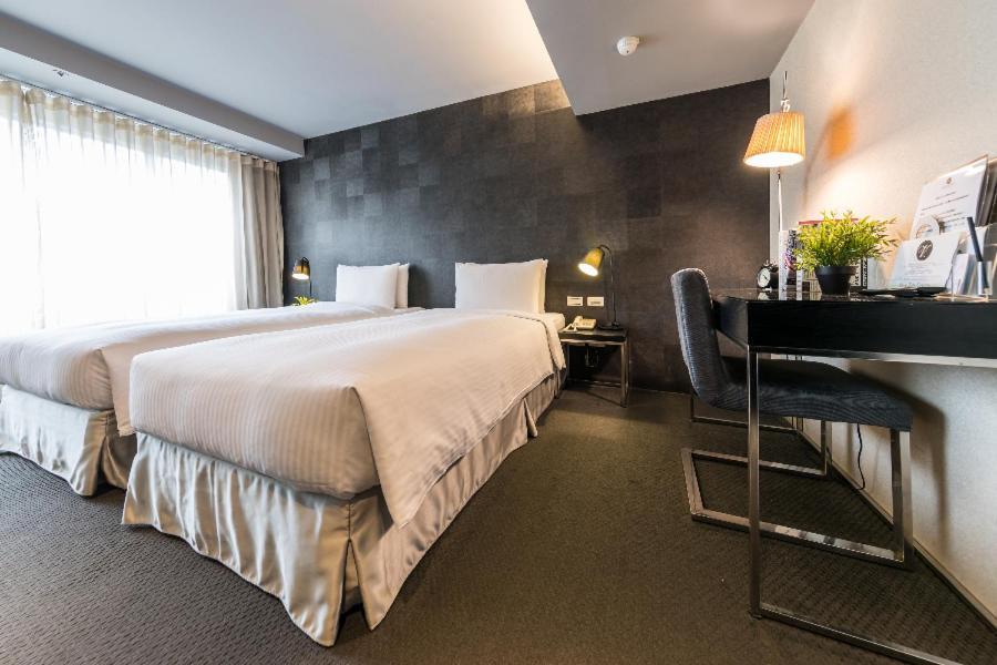 安庭台北商旅 Hotell Taipei Exteriör bild